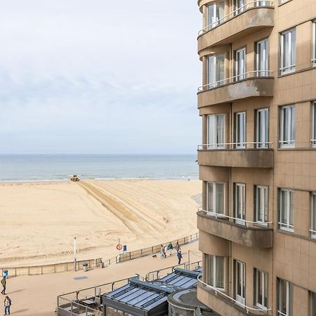 Miramar - Garage Available Apartment Остенде Екстериор снимка